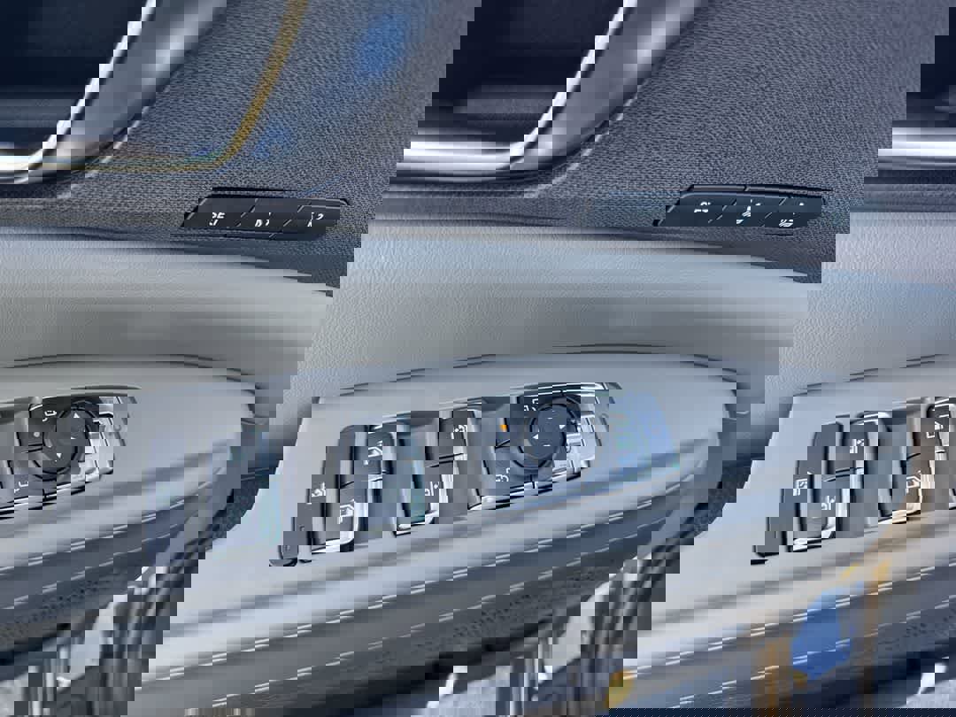 New 2026 Kia Carnival EX FWD image 13