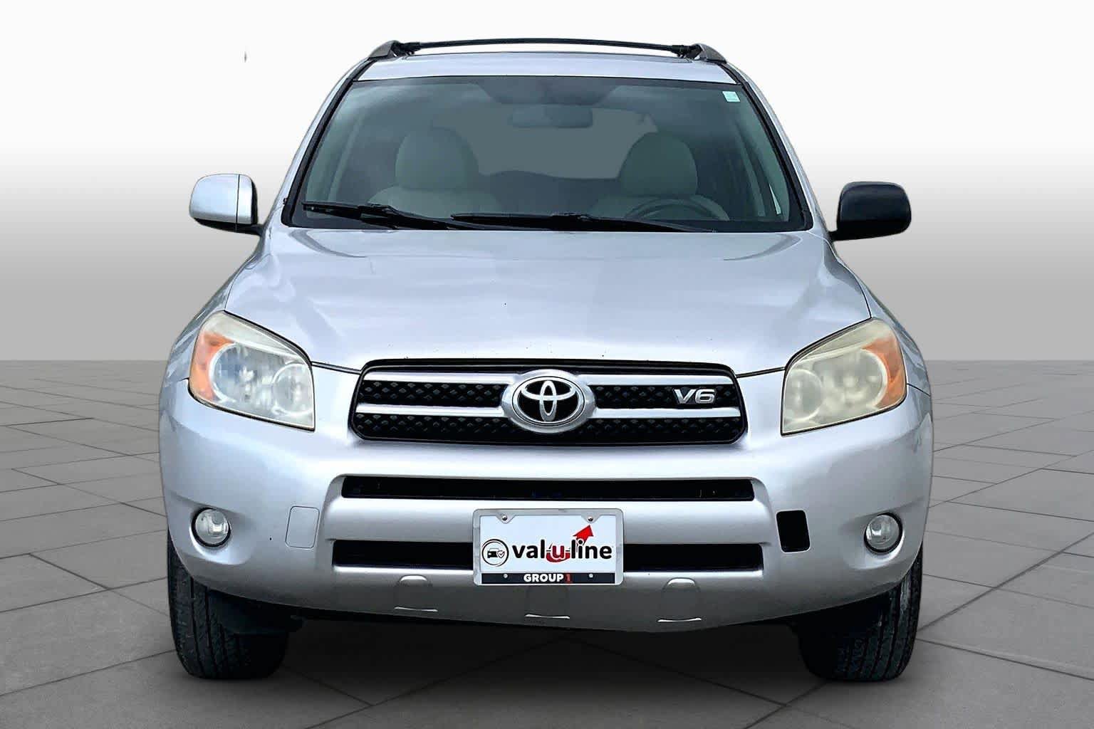 Used 2007 Toyota RAV4 Limited AWD/4WD image 3