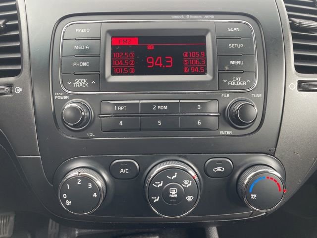 Used 2016 Kia Forte LX w/ LX Popular Plus Package image 23