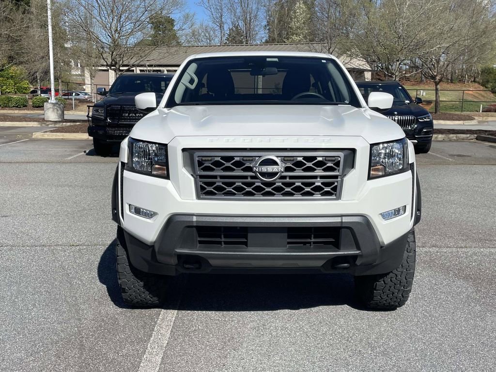 Used 2024 Nissan Frontier SV w/ Technology Package image 9
