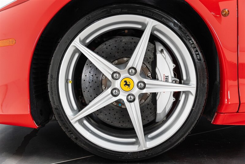 Used 2012 Ferrari 458 Spider RWD image 95