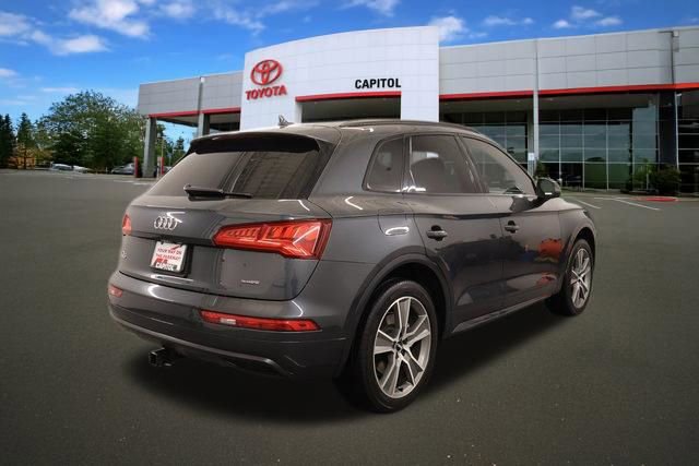 Used 2019 Audi Q5 2.0T Premium Plus w/ Premium Plus Package AWD/4WD image 2