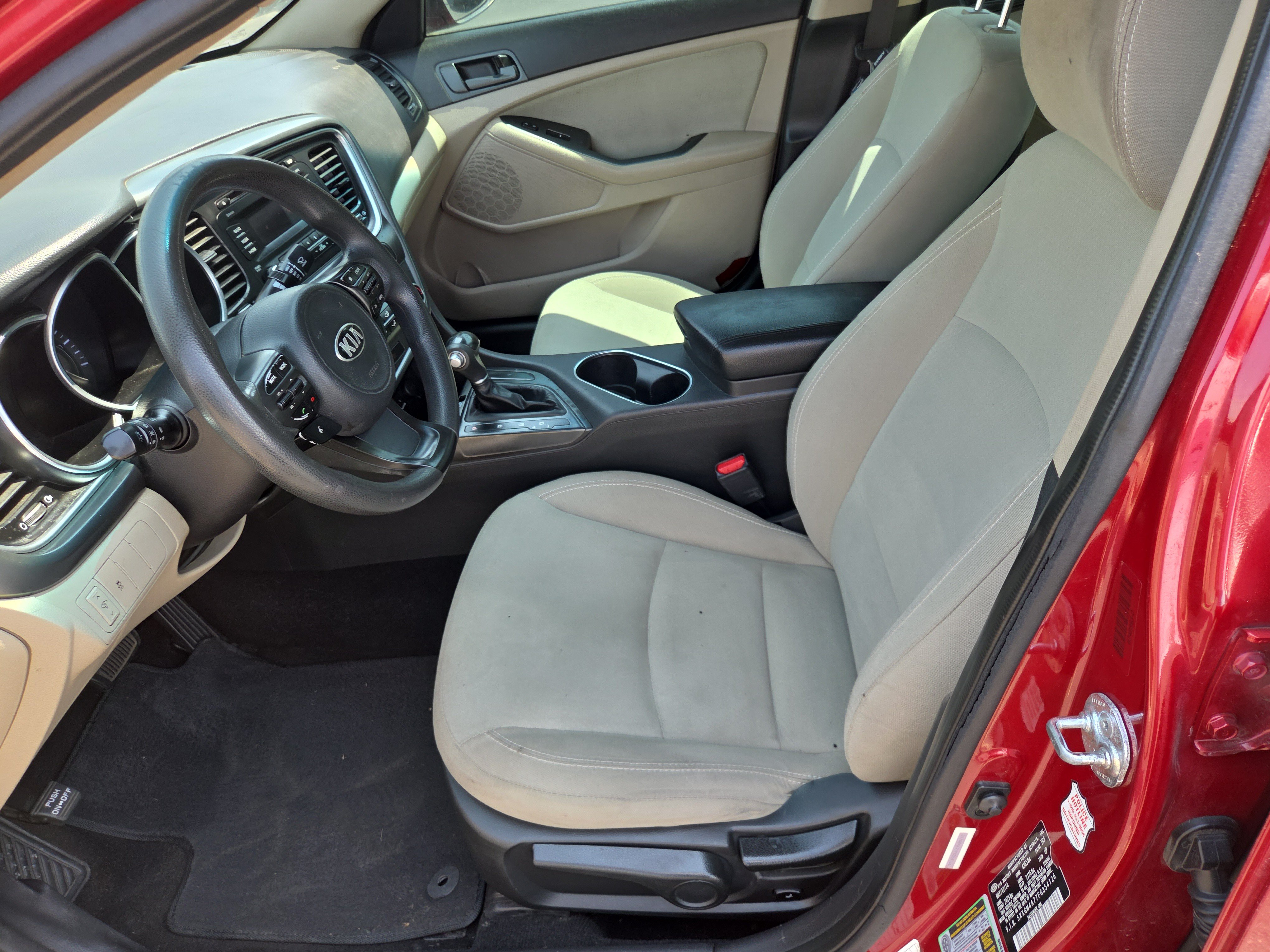 Used 2015 Kia Optima LX FWD image 10