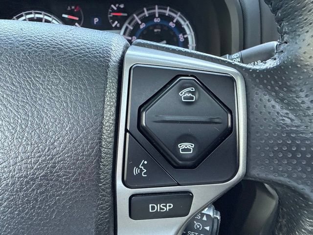 Used 2018 Toyota 4Runner Limited AWD/4WD image 19