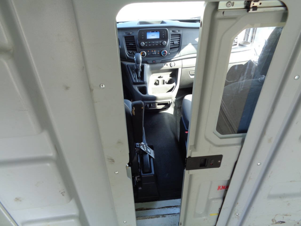 Used 2020 Ford Transit 350 DRW w/ Interior Upgrade Package image 42
