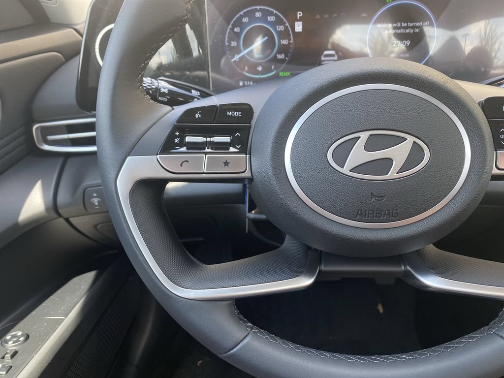 New 2026 Hyundai Elantra Limited FWD image 21
