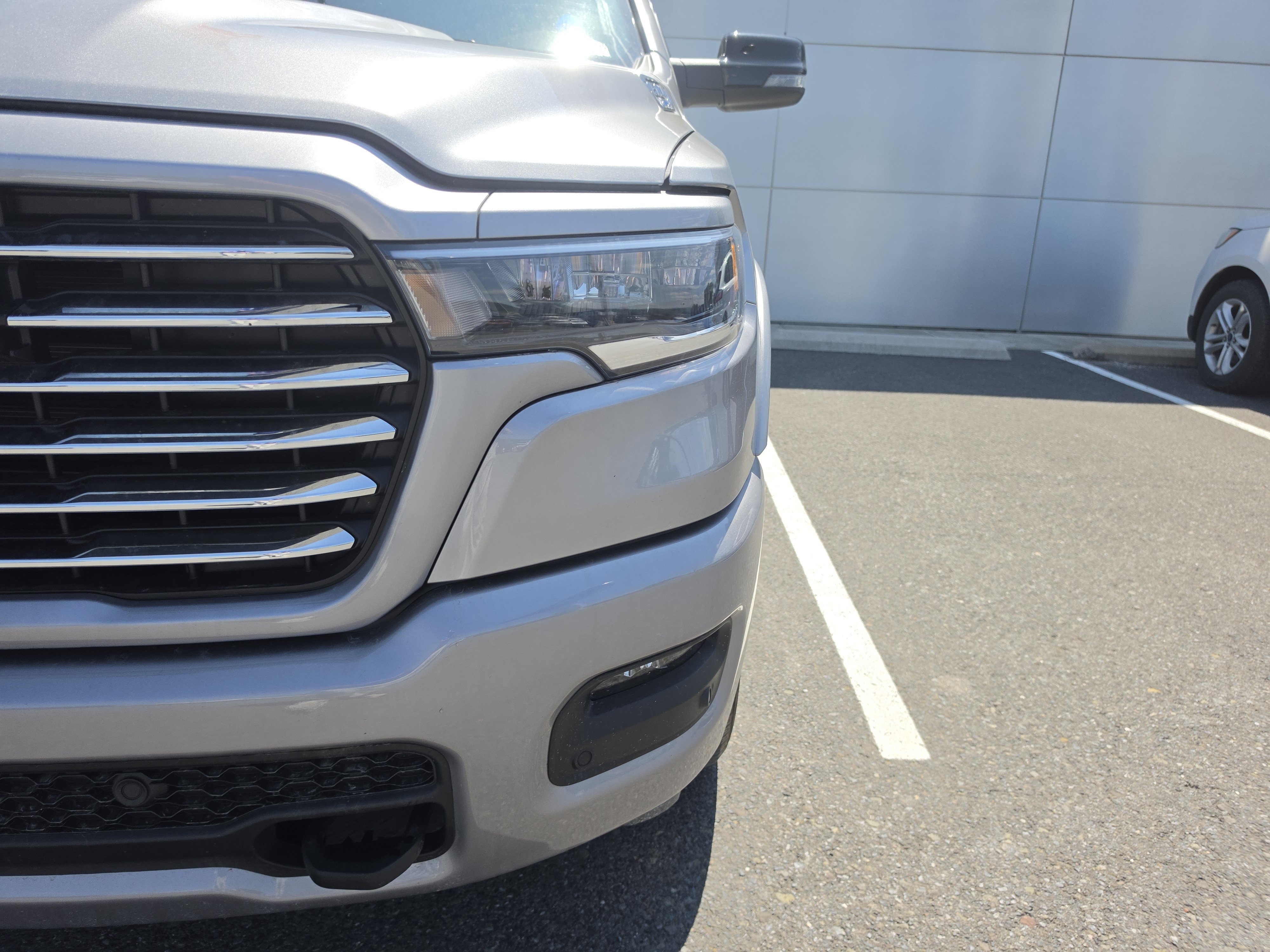 Used 2026 RAM 1500 Laramie AWD/4WD image 10