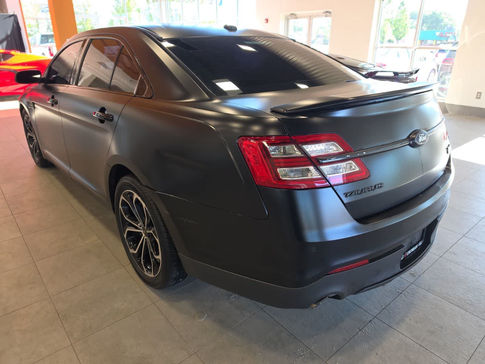 Used 2018 Ford Taurus SHO w/ Sho Performance Package AWD/4WD image 11