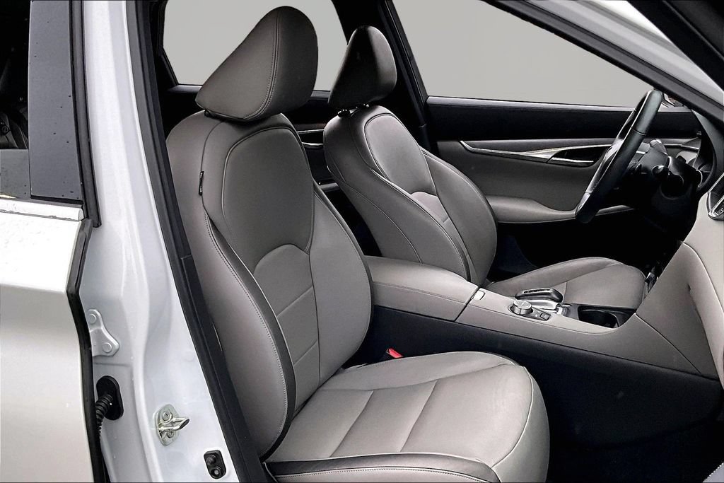 Used 2023 INFINITI QX50 Luxe FWD image 23