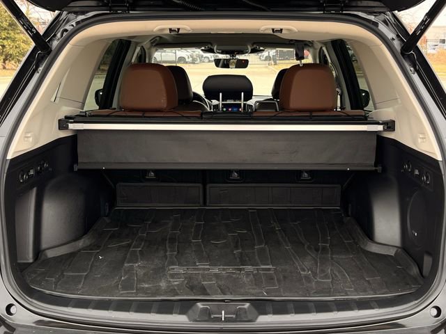 Used 2022 Subaru Forester Touring image 29