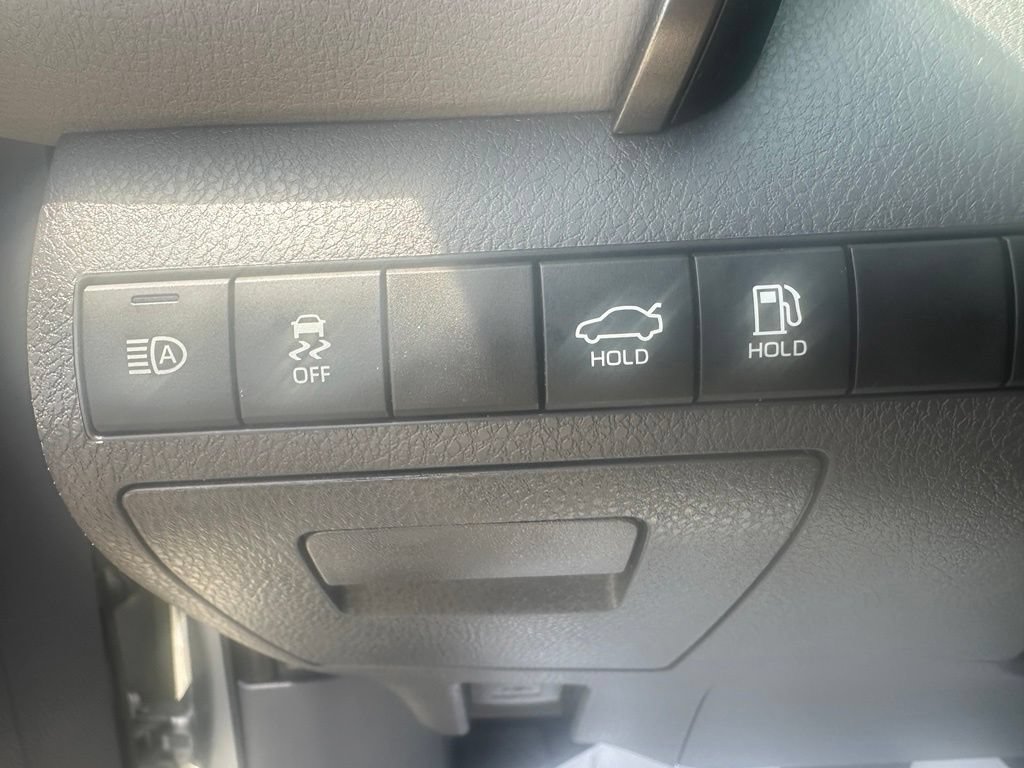 Used 2023 Toyota Camry LE FWD image 15