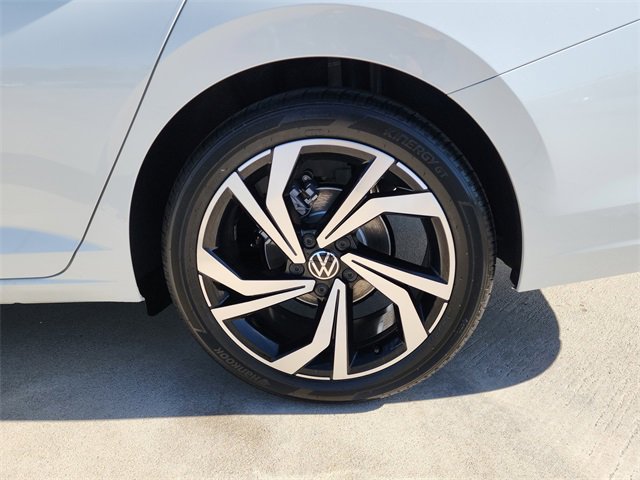 New 2026 Volkswagen Jetta SEL image 25