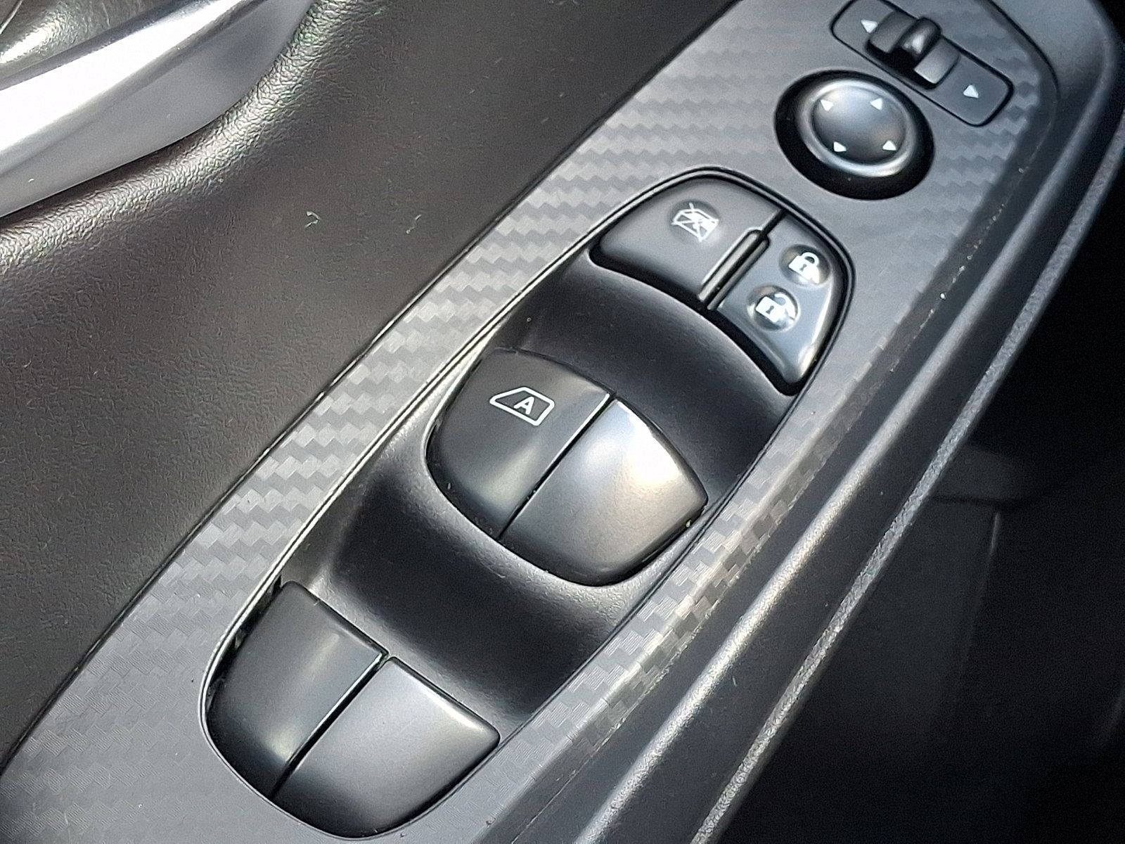 Used 2023 Nissan Sentra SV image 26