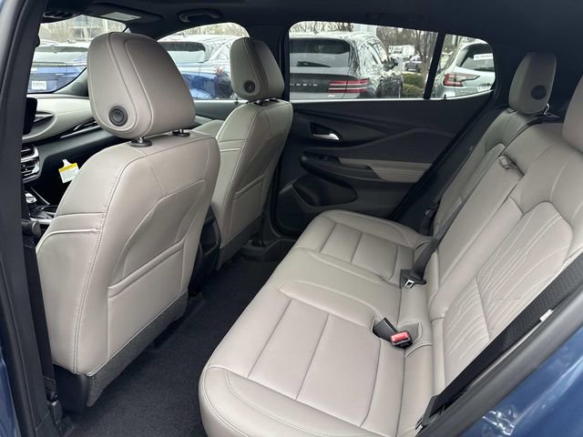 New 2026 Buick Envista Avenir image 12
