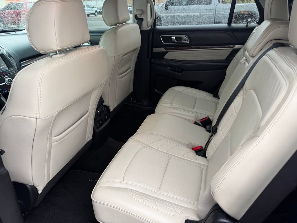 Used 2016 Ford Explorer Platinum AWD/4WD image 21