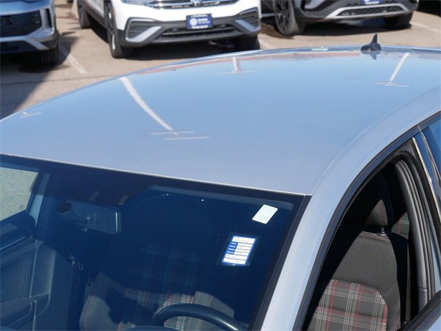 Used 2017 Volkswagen GTI S image 11