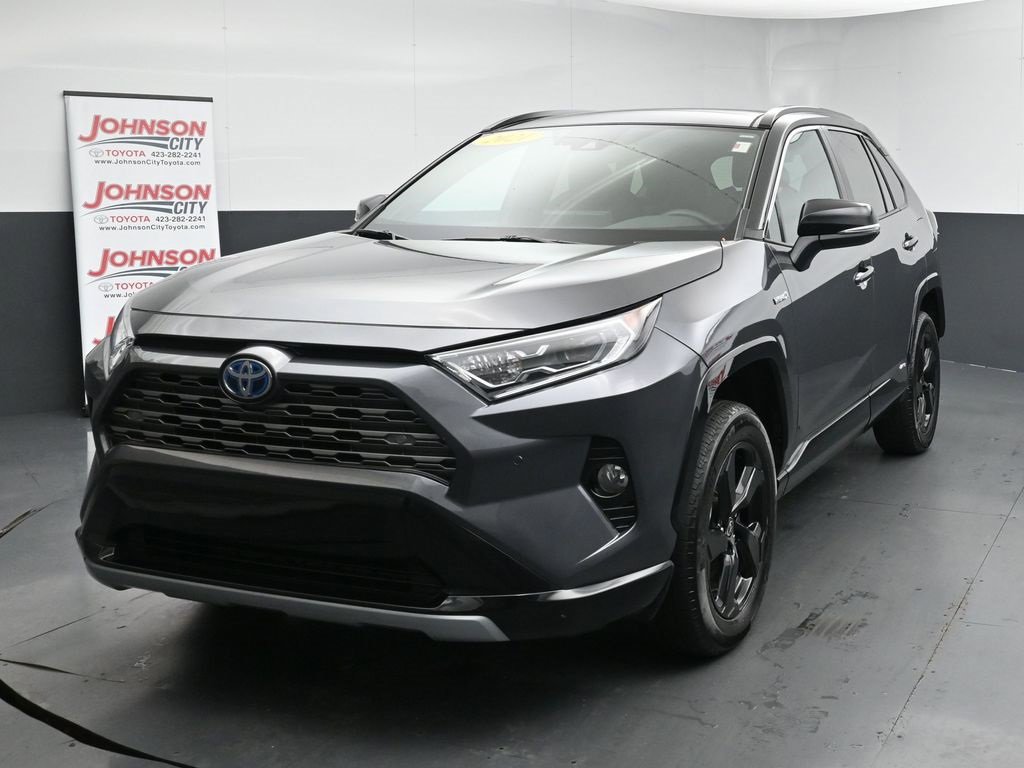 Used 2021 Toyota RAV4 XSE image 4