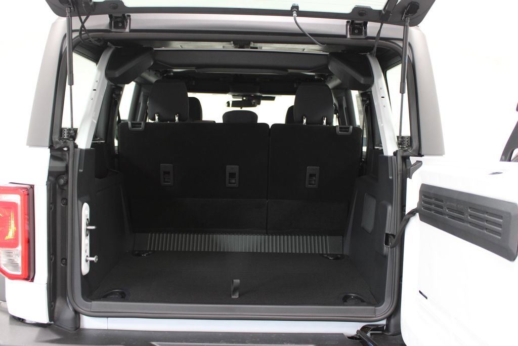 New 2025 Ford Bronco 4-Door image 13