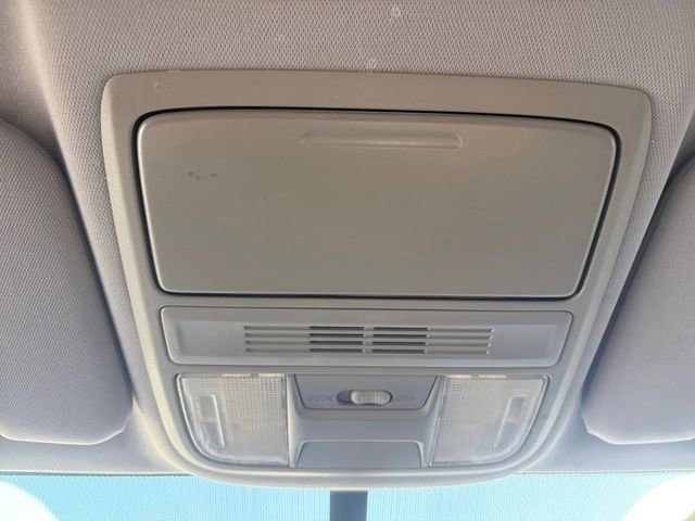 Used 2018 Honda CR-V LX image 12
