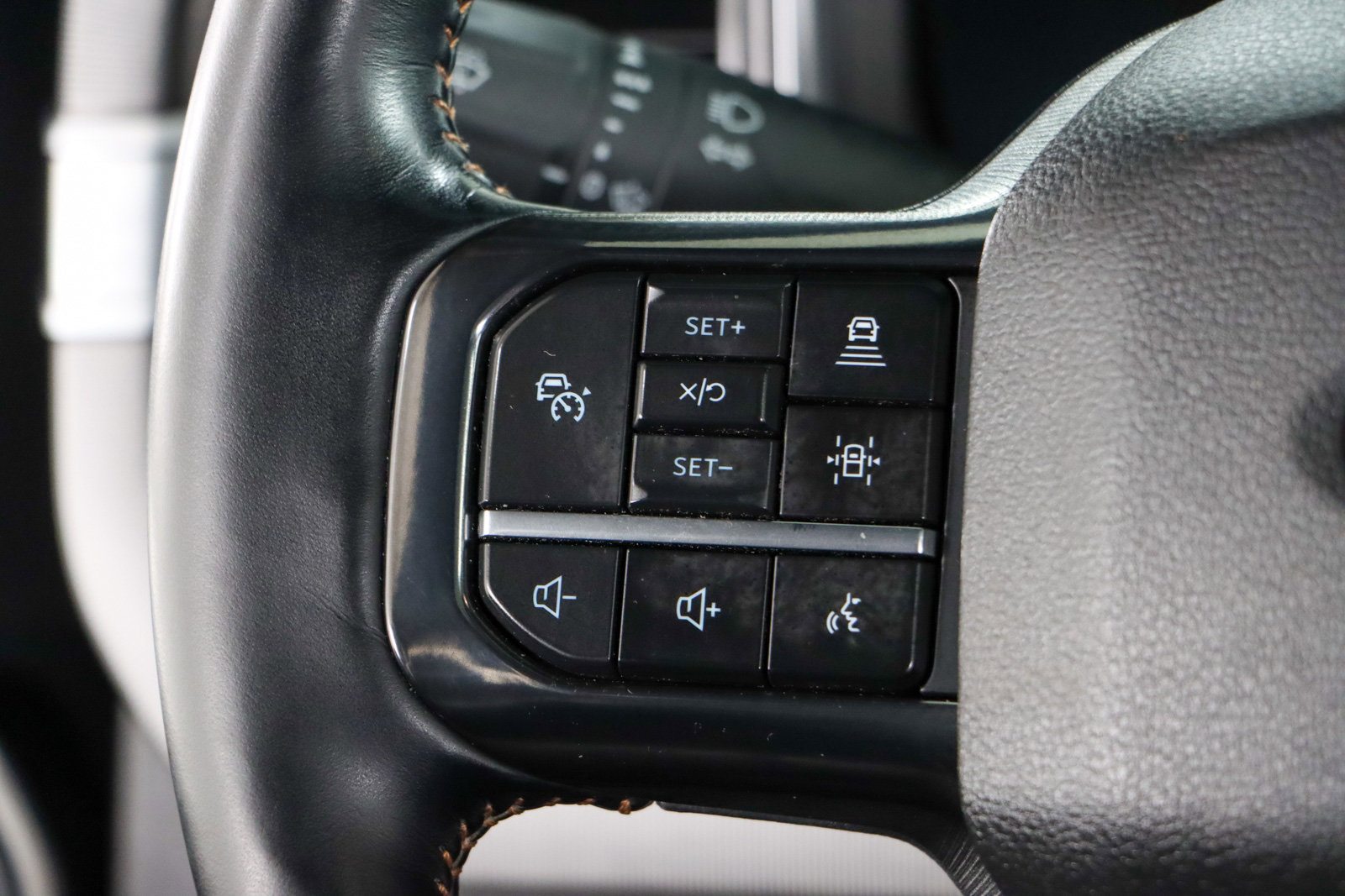 Used 2024 Ford F250 Platinum AWD/4WD image 14