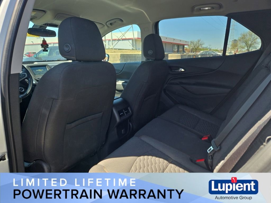 Used 2018 Chevrolet Equinox LT FWD image 13