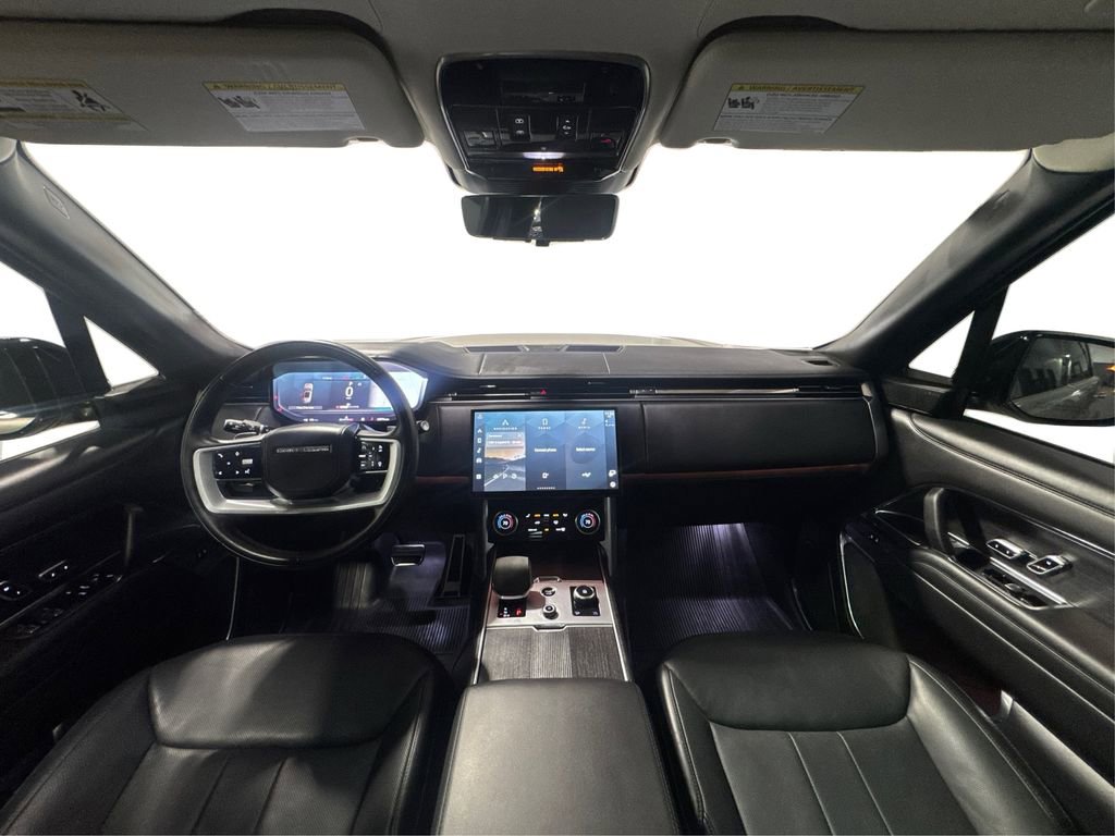 Used 2023 Land Rover Range Rover First Edition image 25