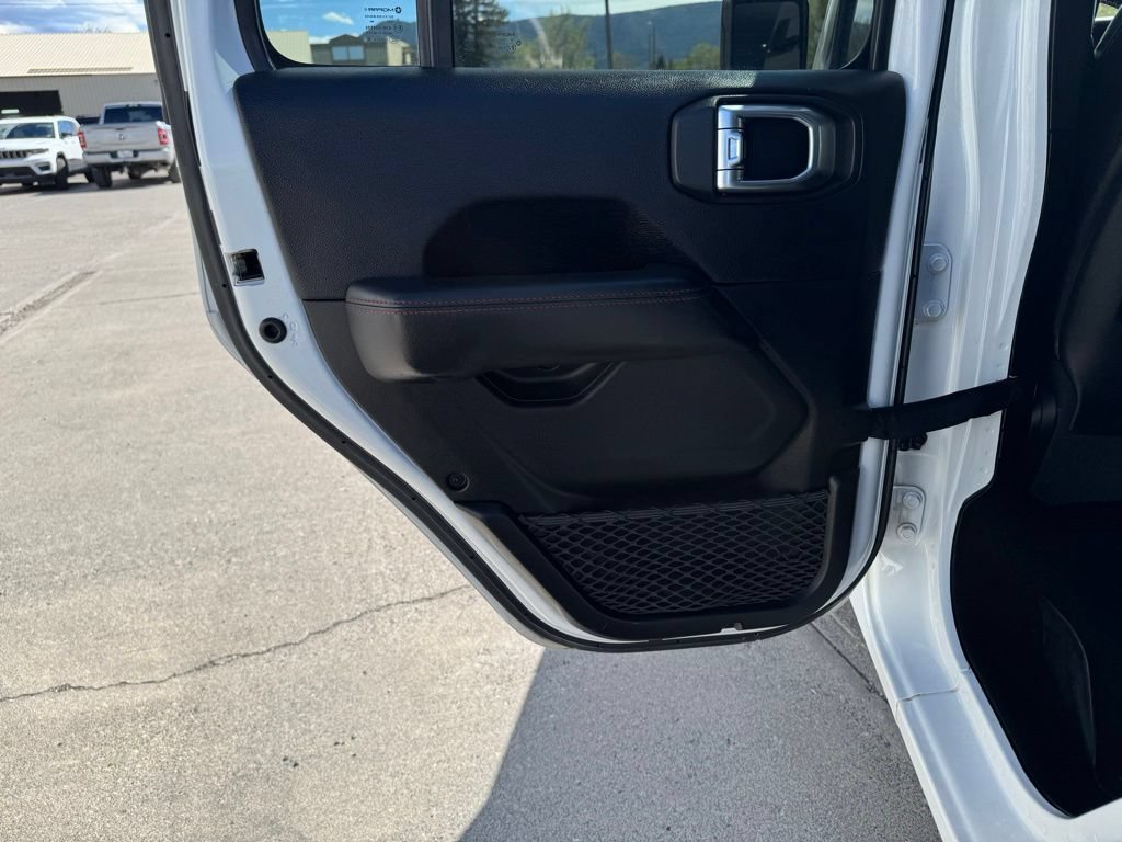 Used 2020 Jeep Gladiator Rubicon AWD/4WD image 14