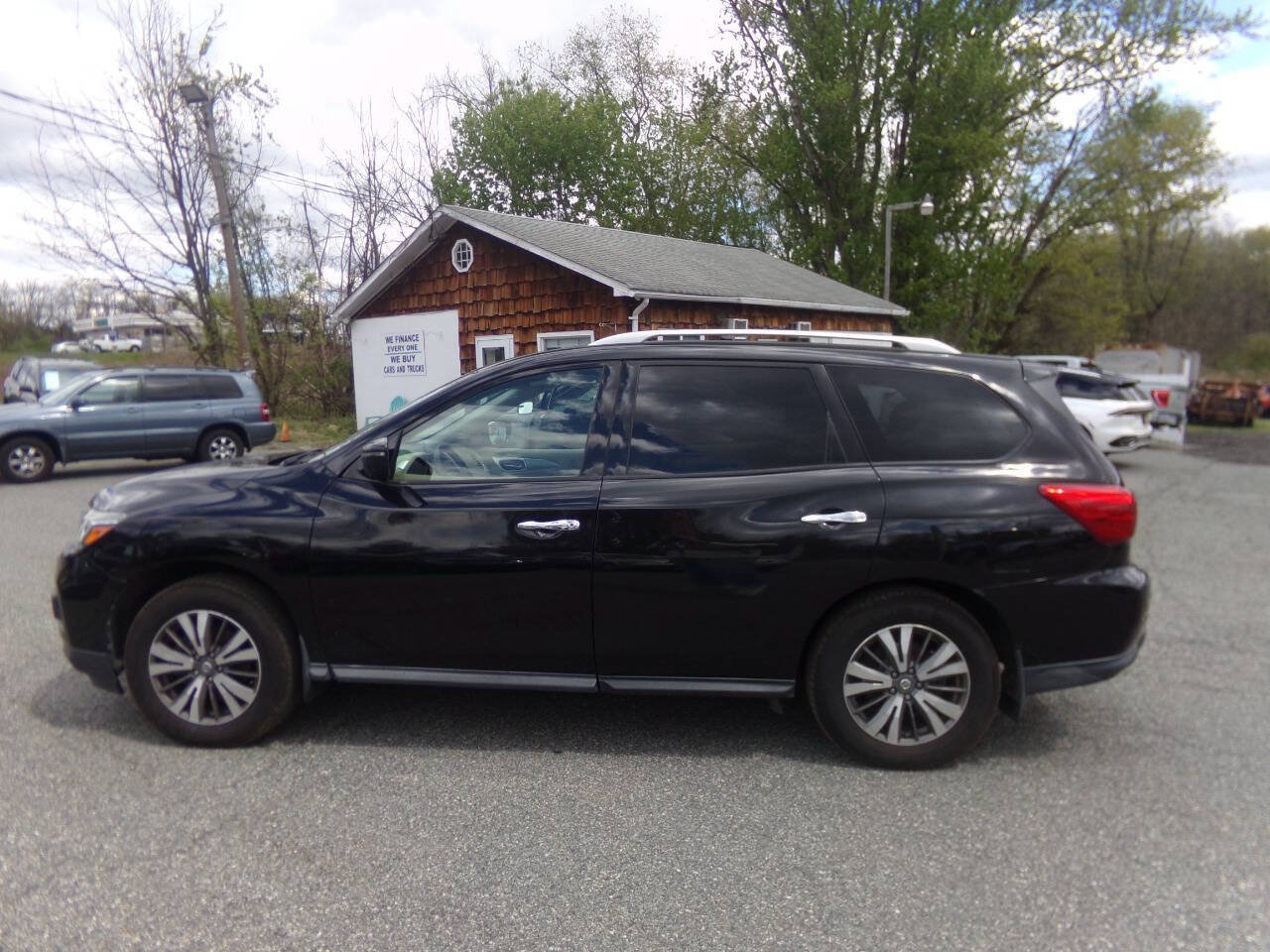 Used 2017 Nissan Pathfinder SL w/ SL Premium Package AWD/4WD image 52