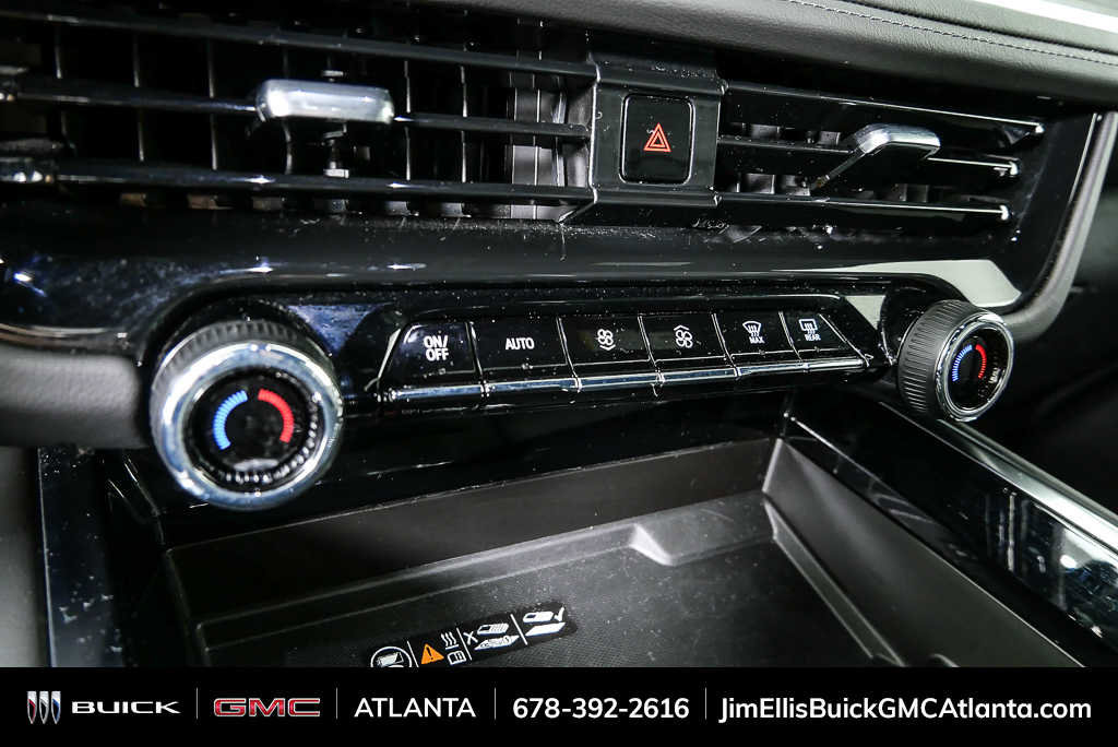 Used 2025 Chevrolet Tahoe LT AWD/4WD image 16