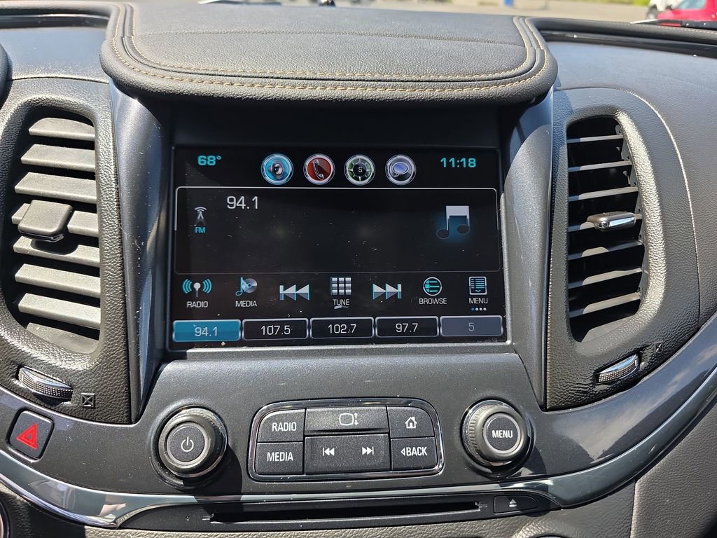 Used 2018 Chevrolet Impala Premier FWD image 21