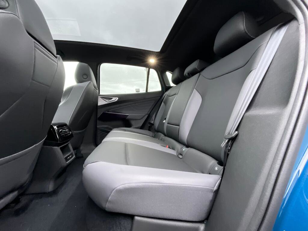 New 2026 Volkswagen ID.4 Pro S image 14