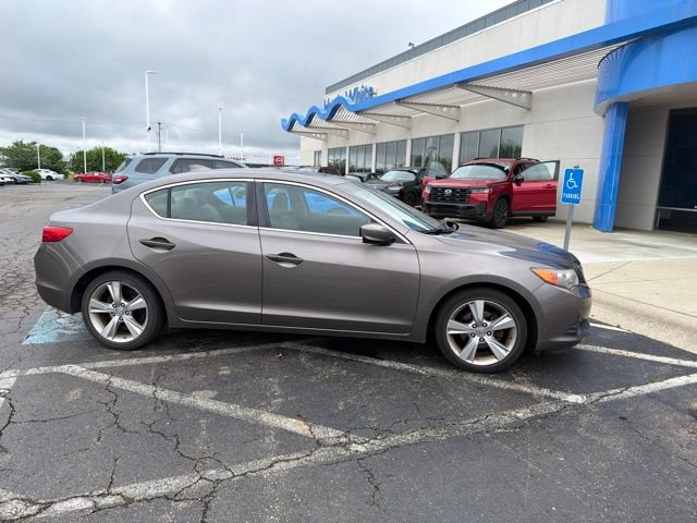 Used 2015 Acura ILX w/ Premium Package FWD image 3