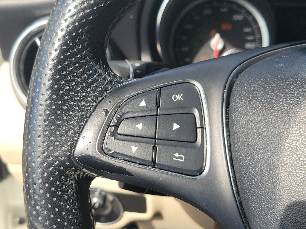 Used 2019 Mercedes-Benz GLA 250 image 32