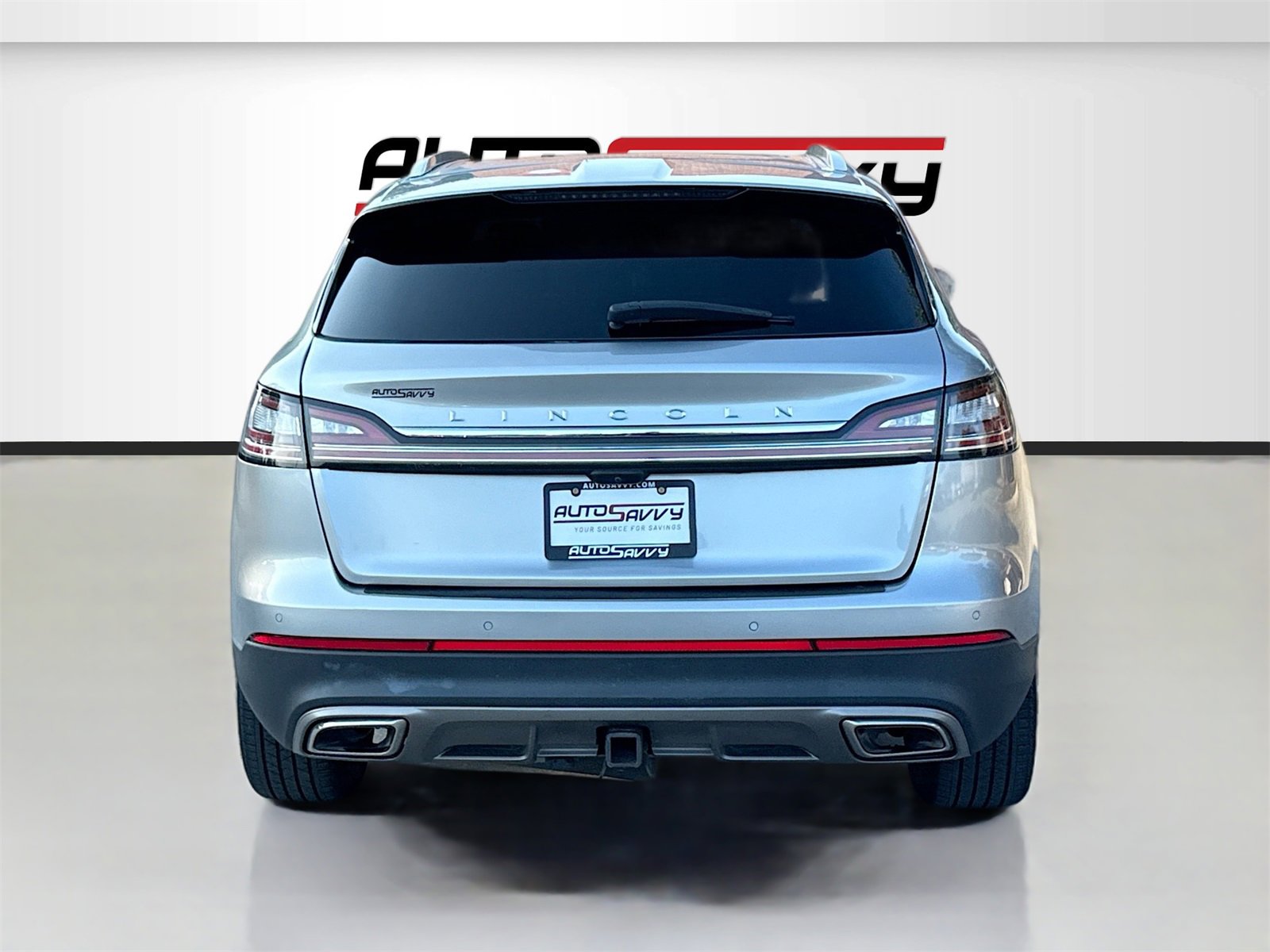 Used 2023 Lincoln Nautilus Reserve image 6