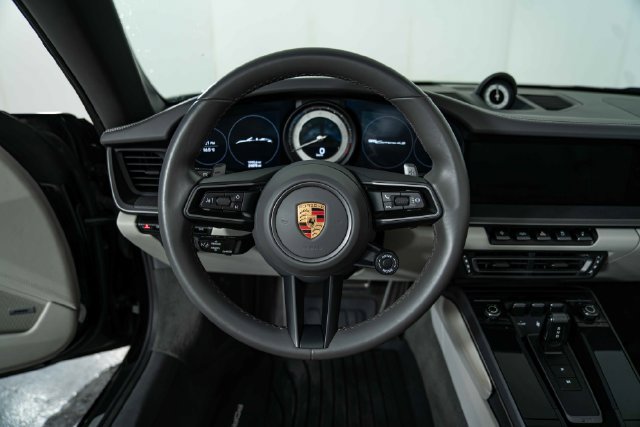 Used 2021 Porsche 911 Carrera 4S w/ Sport Package AWD/4WD image 18