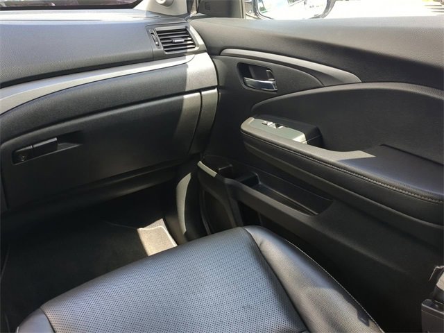 Used 2023 Honda Ridgeline RTL-E image 19