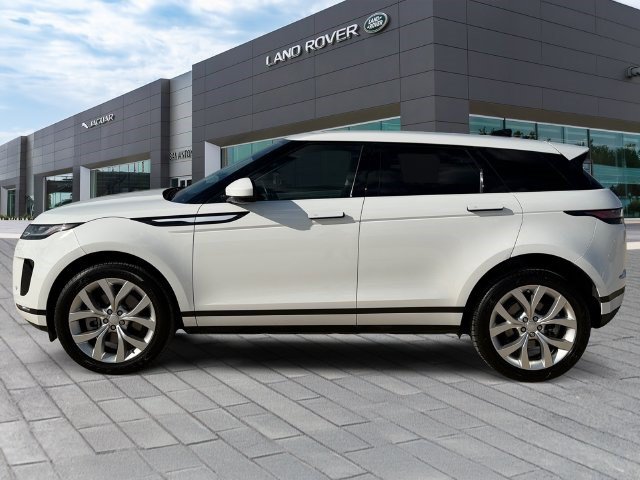 Used 2023 Land Rover Range Rover Evoque SE AWD/4WD image 2