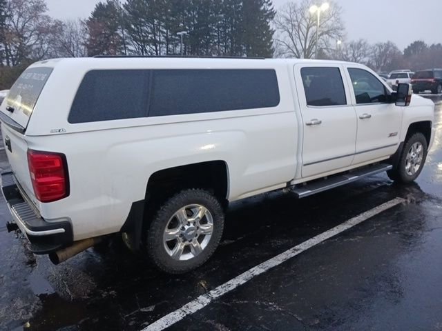 Used 2018 Chevrolet Silverado 2500 LTZ image 3