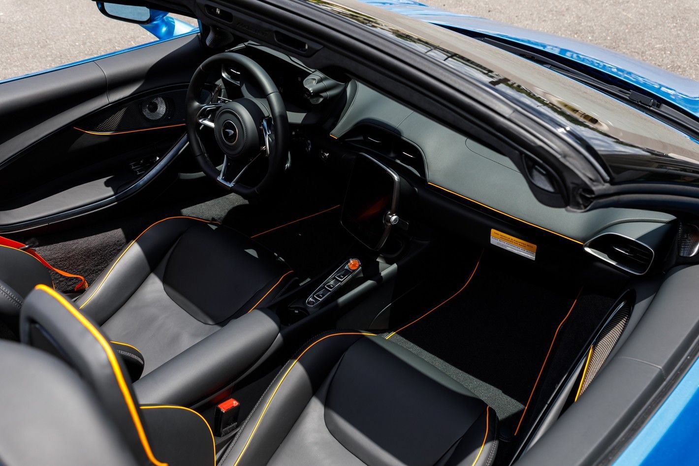New 2026 McLaren Artura Spider RWD image 39