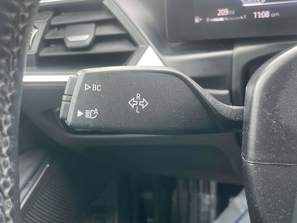 Used 2023 BMW 330i xDrive Sedan w/ Driving Assistance Package image 31