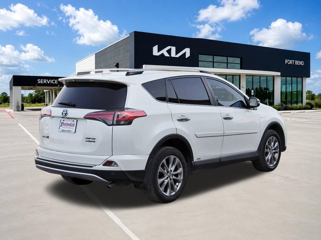 Used 2018 Toyota RAV4 Limited AWD/4WD image 5