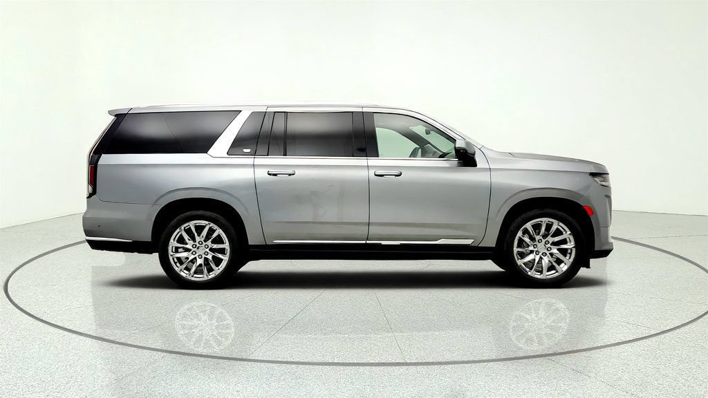 Used 2023 Cadillac Escalade ESV Premium Luxury Platinum w/ LPO, Radiant Package AWD/4WD image 4