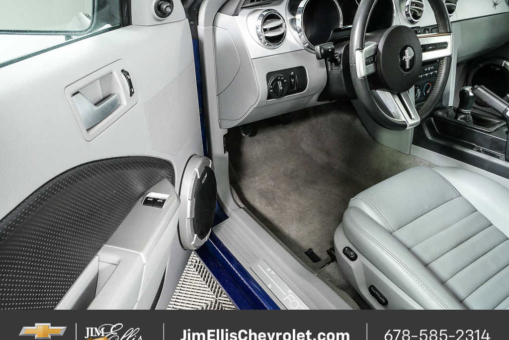 Used 2007 Ford Mustang GT Premium image 8