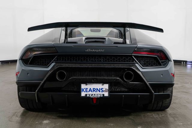 Used 2018 Lamborghini Huracan Performante image 6