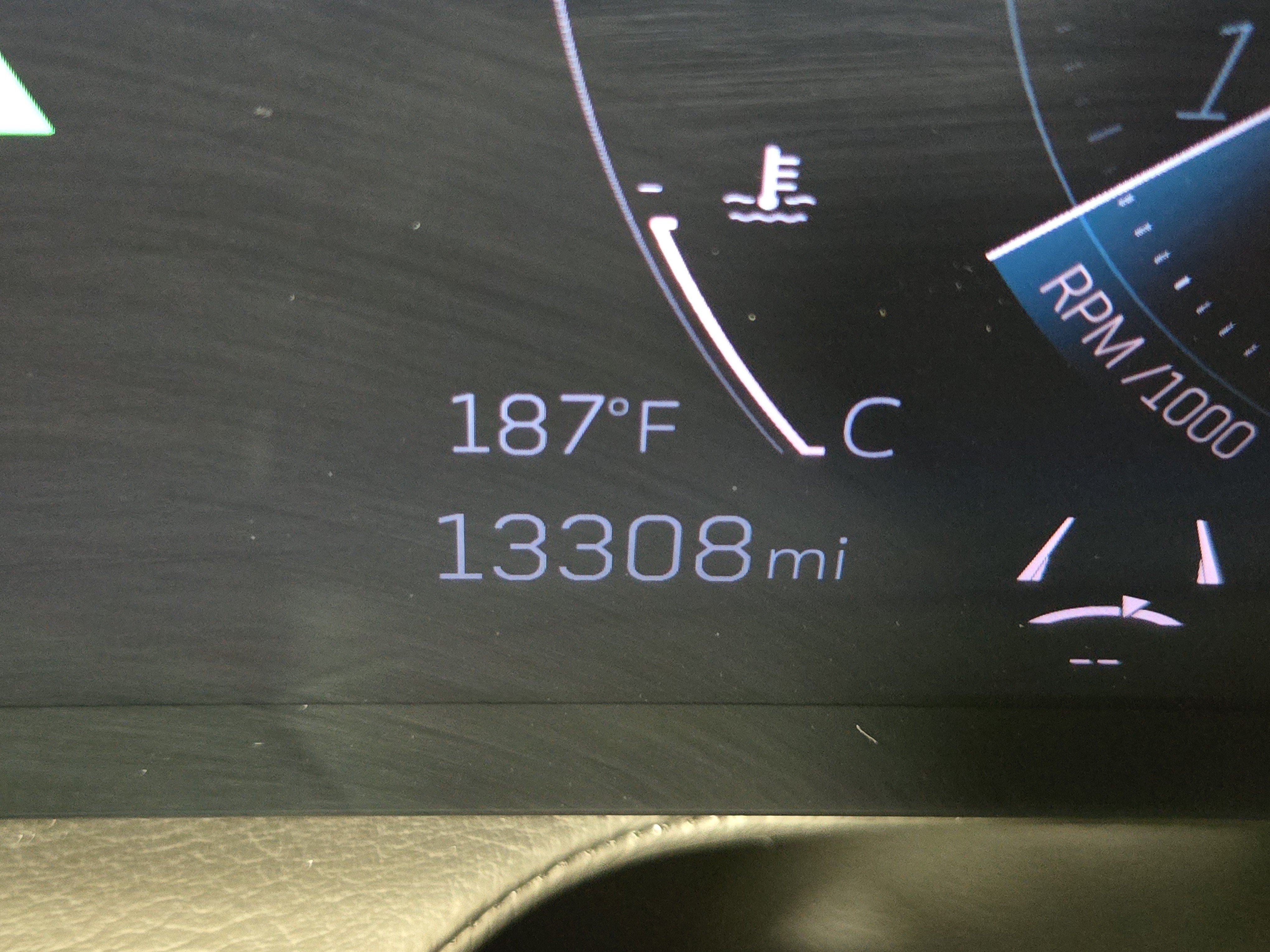 Certified 2025 Cadillac CT5 Sport w/ Sun And Sound Package AWD/4WD image 18