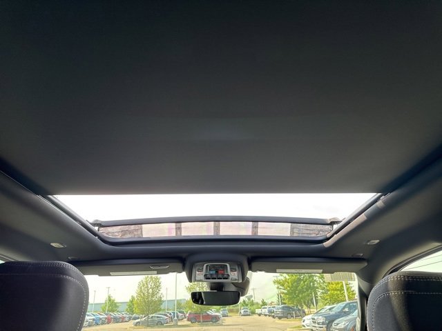 New 2026 RAM 1500 4x4 Crew Cab image 26