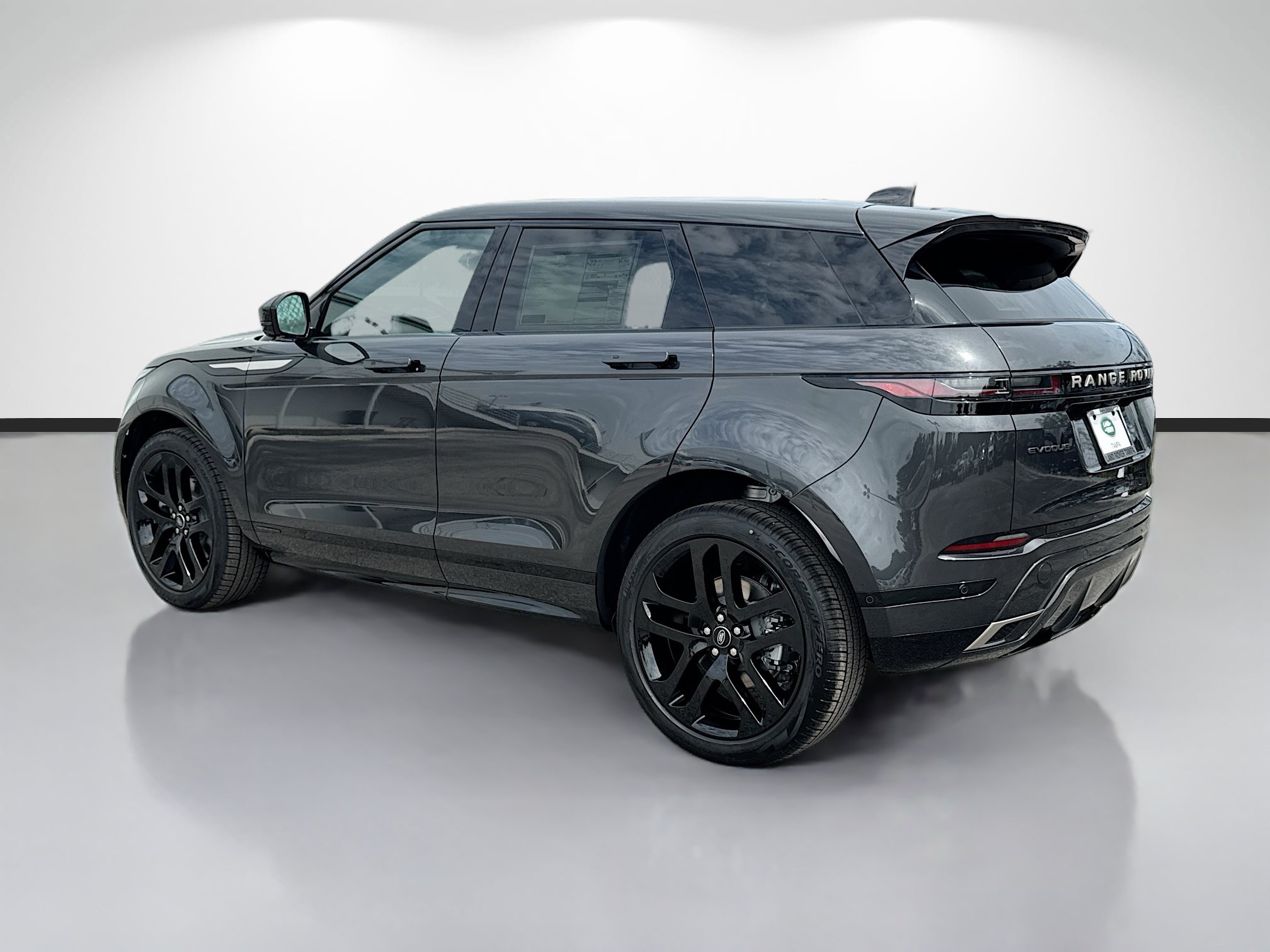 New 2026 Land Rover Range Rover Evoque Hoxton AWD/4WD image 3