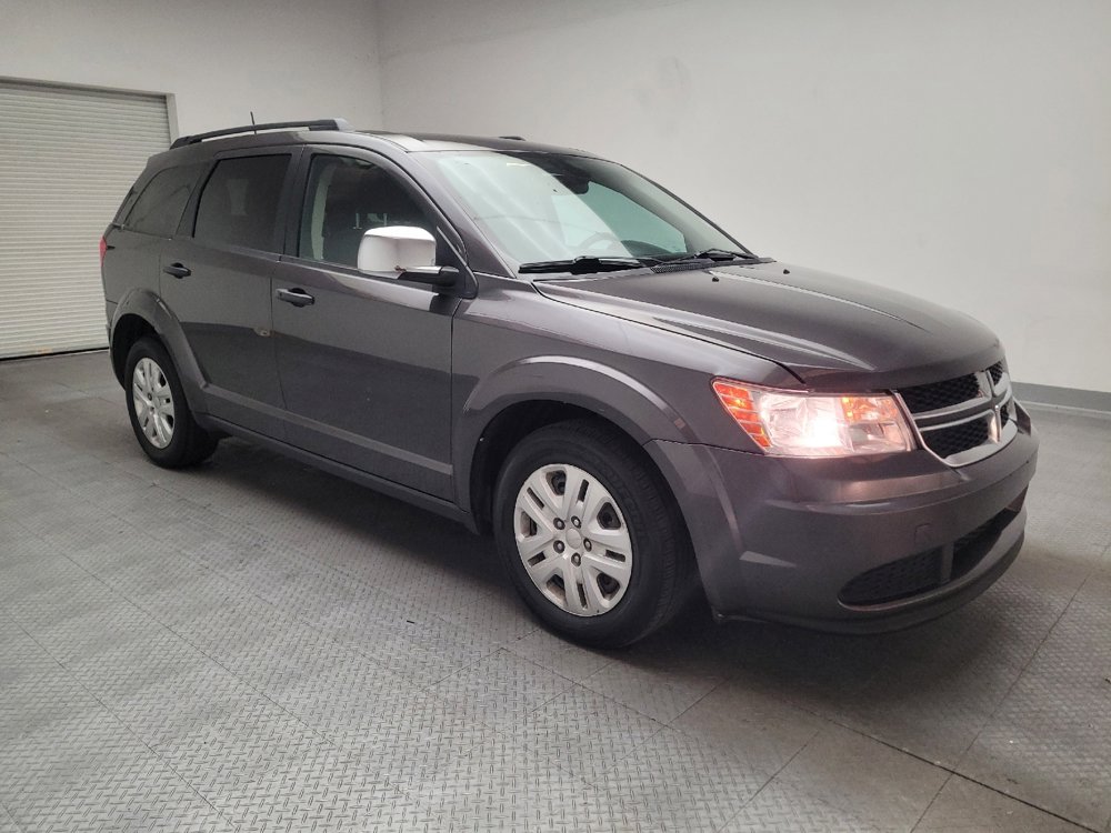 Used 2020 Dodge Journey SE image 13