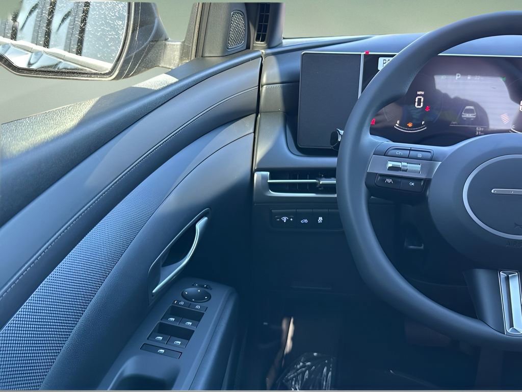 Used 2025 Hyundai Santa Cruz SEL image 18