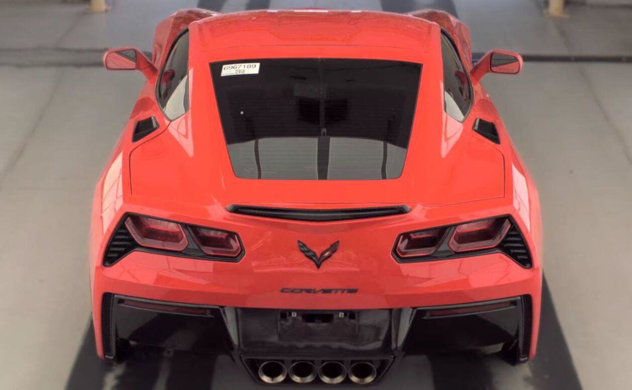 Used 2017 Chevrolet Corvette Stingray Coupe w/ 2LT Preferred Equipment Group RWD image 14